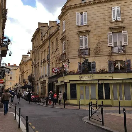 Superbe Duplex Centre Historique Coeur De Bordeaux