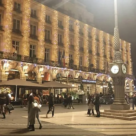 דירה Superbe Duplex Centre Historique Coeur De